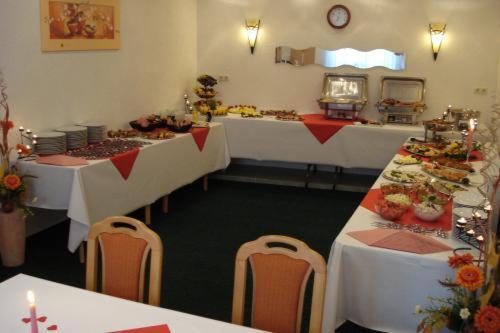 Hotel Bierstuebl Sangerhausen Ngoại thất bức ảnh