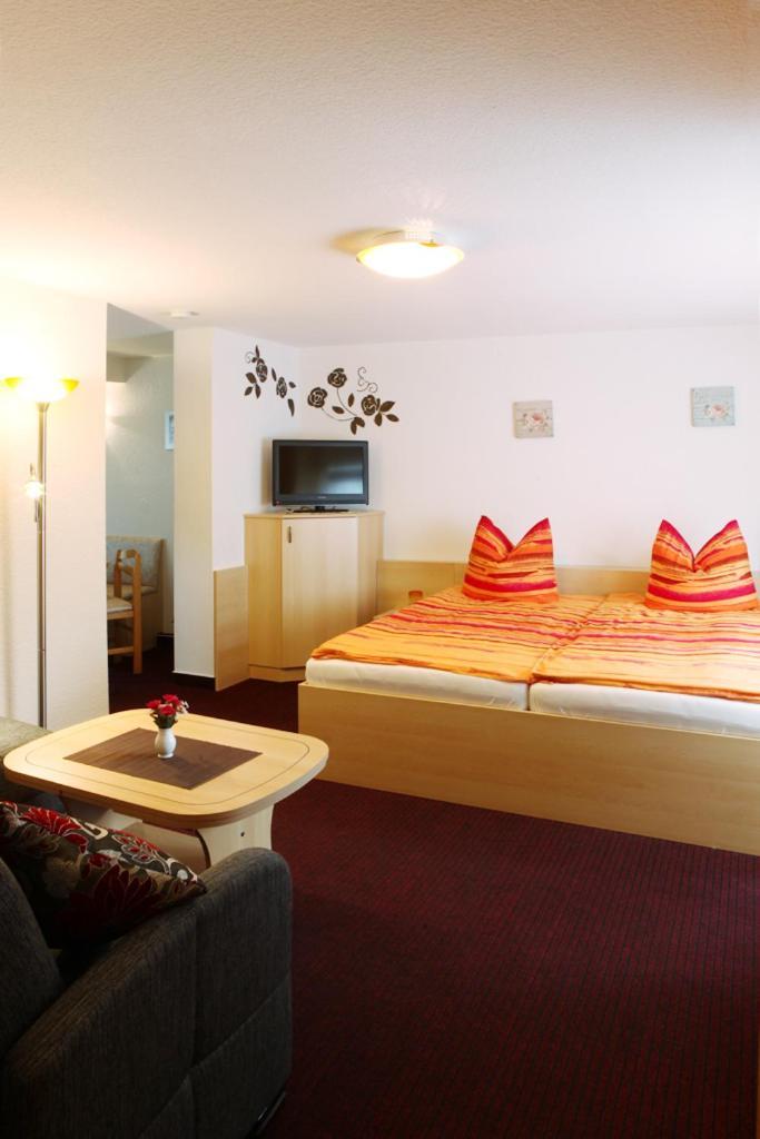 Hotel Bierstuebl Sangerhausen Ngoại thất bức ảnh