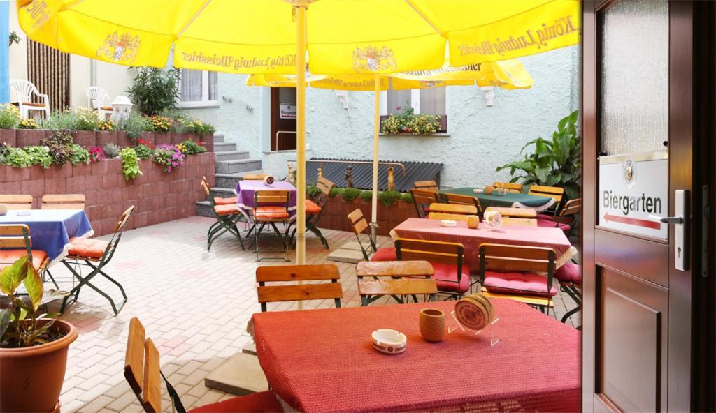 Hotel Bierstuebl Sangerhausen Ngoại thất bức ảnh